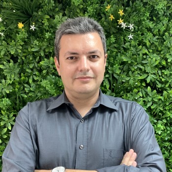Nikos Houssos